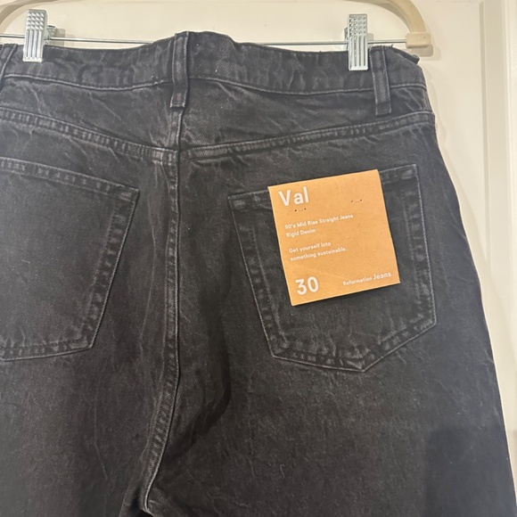 Reformation Val 90's Mid-Rise Jeans - Picture 6 of 6